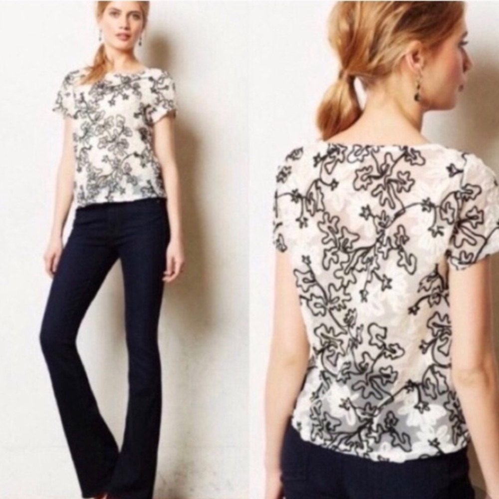 2/$50‼️Anthropologie Meadow Embroidery Lace Top